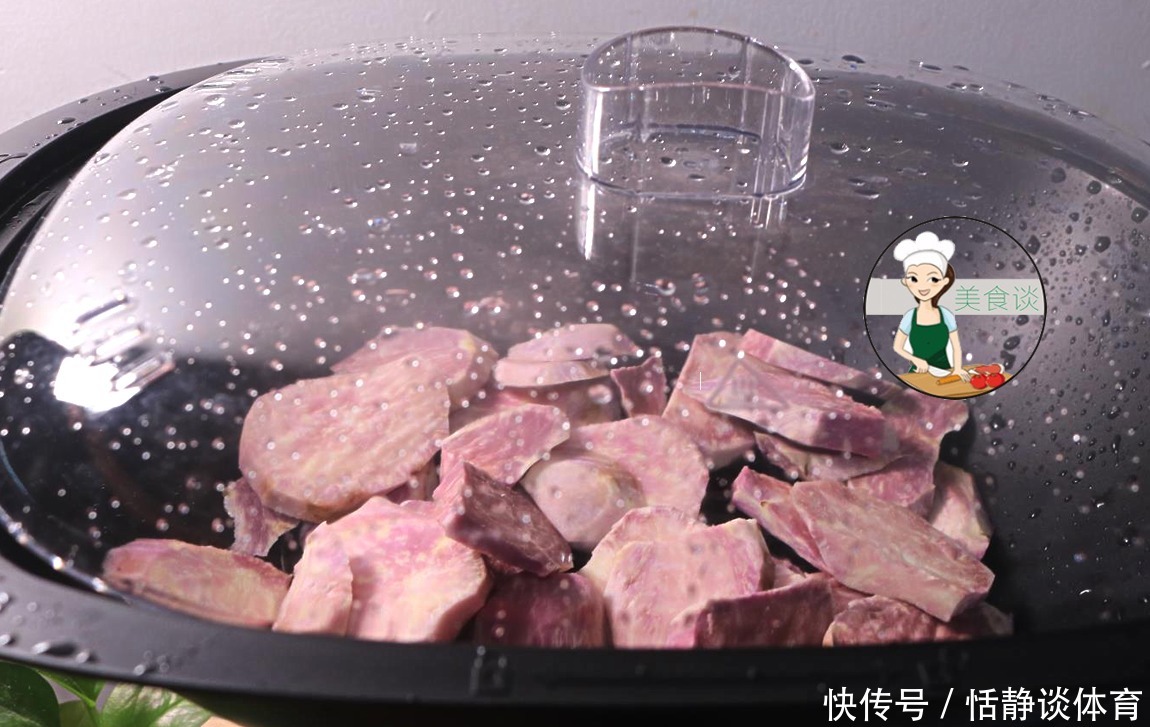 包子|此美味,我隔三差五做一次,两手一卷比包子香,每次蒸2锅不够吃