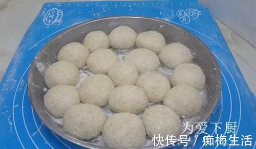 芝麻|麻团这做法才正确，掌握几个小技巧，个个空心不炸锅