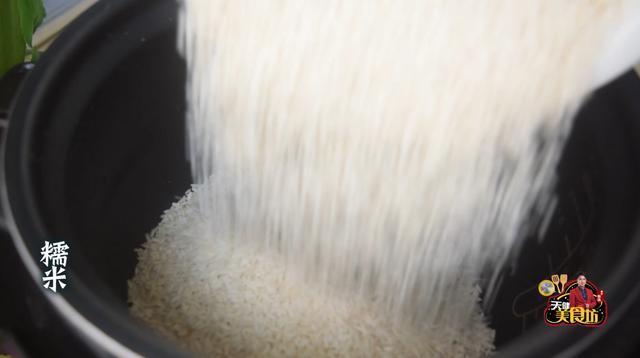 糯米饭酿豆腐最好吃的做法，简单美味又馋人，看看你喜欢吃不