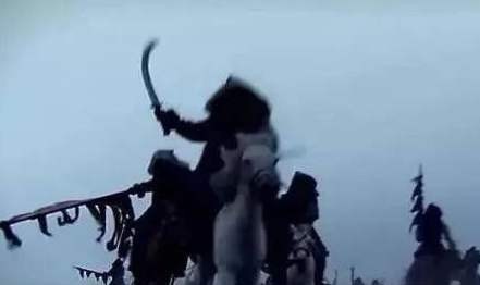 请求|三国最仁义的将领,数千敌军下跪请求他逃走,他却与城池共生死