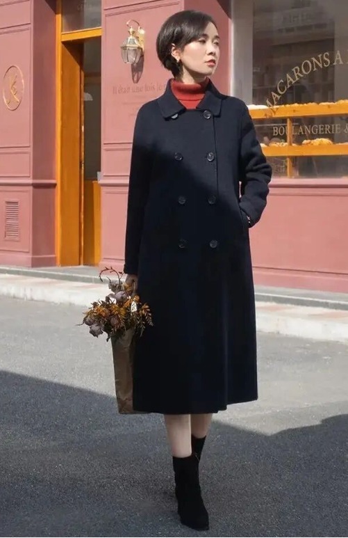 高跟鞋|不管20岁还是40岁,穿大衣少配打底裤,俗气还显老