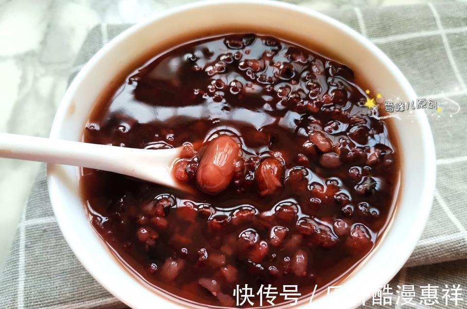 小麦仁|80多岁的奶奶常吃这粥,补血益气又排毒,每天一碗头发黑精神好