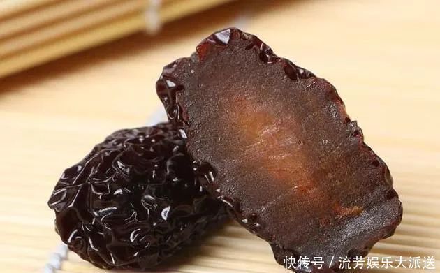 骨质疏松|女人一过40岁，多吃些碱性食物，补充雌激素，延缓更年期！