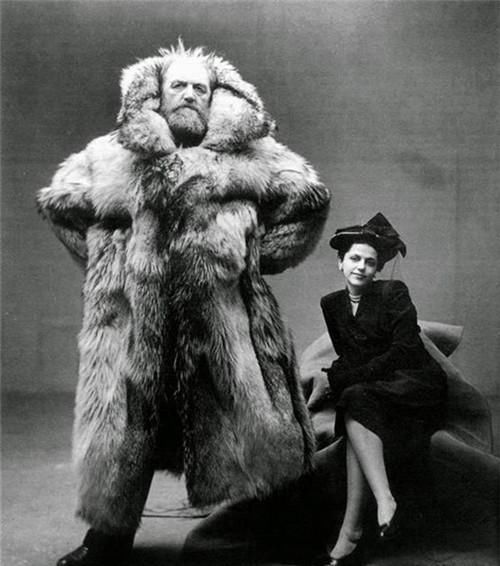 史上最牛探險(xiǎn)家，比貝爺還猛，用糞便做刀，從10米冰層下逃出生天