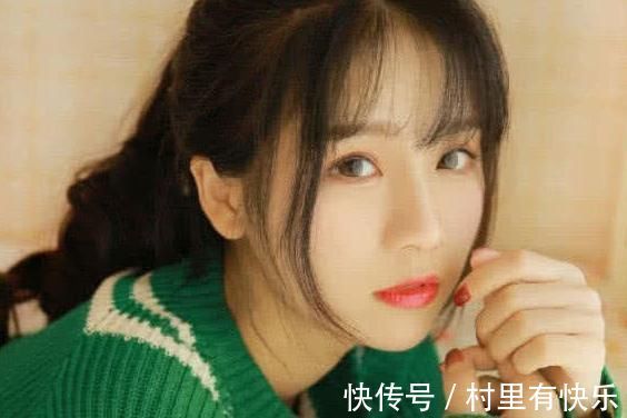 化学成分|女性洗澡时,尽可能少做“2举动”,肌肤会和你说谢谢,别忽视