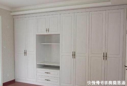 虫鼠|越来越多的人这样设计衣柜，好看又好用，回家让工人也这样装