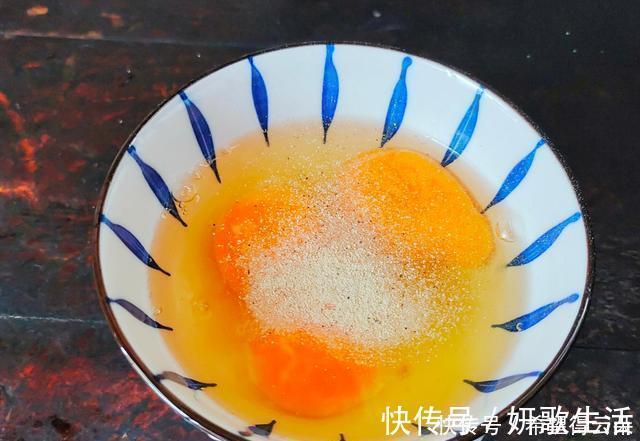 做法|4个馒头3个蛋，教你懒人早餐做法，5分钟就出锅，又香又脆