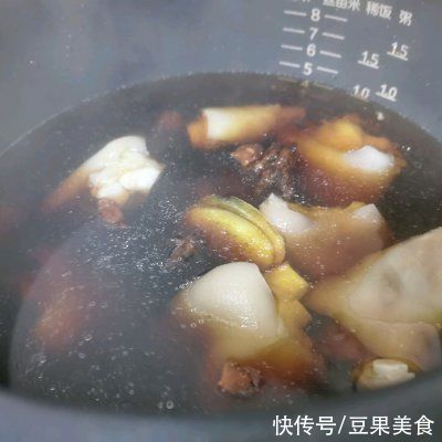 脑血管病|电饭锅轻松搞定好吃的猪蹄儿