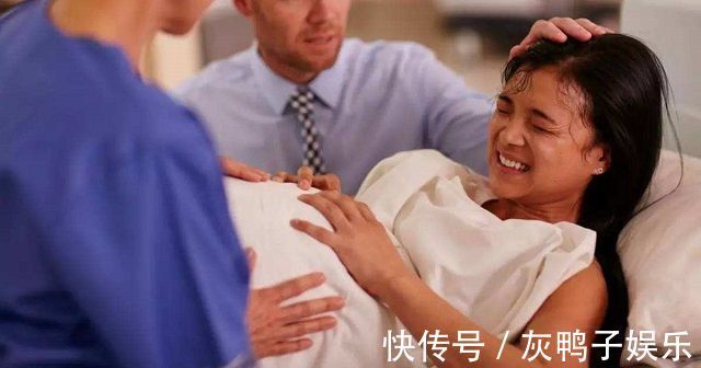 陈年老|生孩子时,除了要经历十级疼痛外,产妇还会遇到这些“尴尬”事