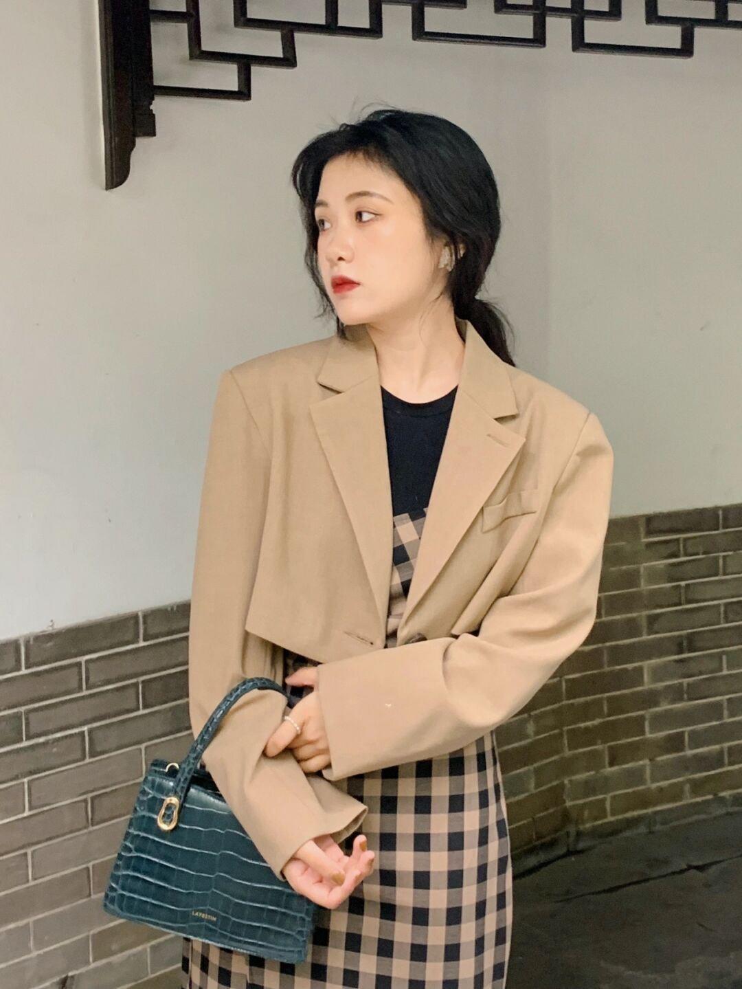 搭配|每个女生都是独一无二的,微胖女孩也能穿得性感有女人味!