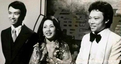 宝藏|“酒肉穿肠过,佛祖心中留”,500万定制袈裟,人间宝藏费贞绫