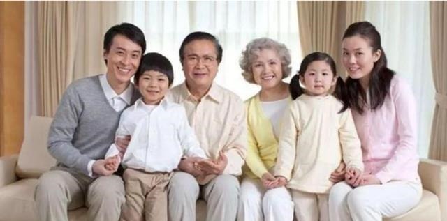 孝顺|“连坐式孝顺”老人理所当然,子女却有苦说不出,这是怎么回事