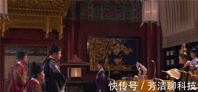 青鹅&宰相写因“青鹅”二字被杀,大臣们不明白,武则天:把字拆开念