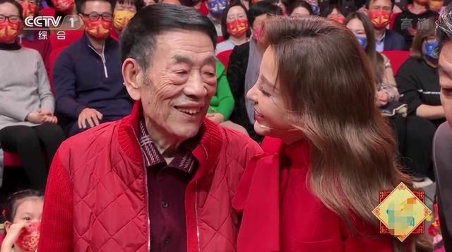 元宵晚会看点多:百名央视主持齐聚舞台,蔡明潘长江再度合作