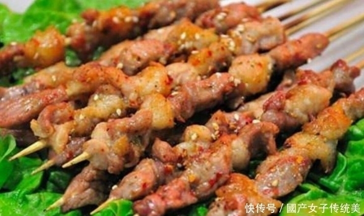 烟熏肉|常见的四种美味，无一不是致癌物，常吃损害身体健康！