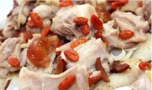 血脂|吃肉=血脂高?看看你就明白了!避开3习,和3物同吃,放心吃肉