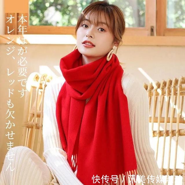 日本人冬季抗冻有它,难怪不穿秋衣秋裤,也时尚保暖美炸街