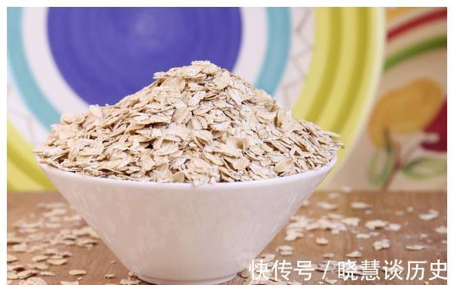 鸡蛋灌饼|最长肉的主食,第一种堪比“喝油”,减肥的人,忍住就是赢!