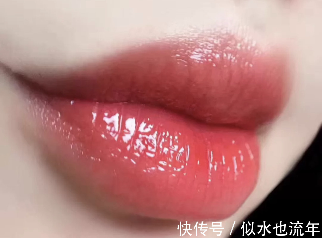 嘴巴|口红推荐:这些口红超适合素颜使用,让唇妆显得很轻盈,有活力