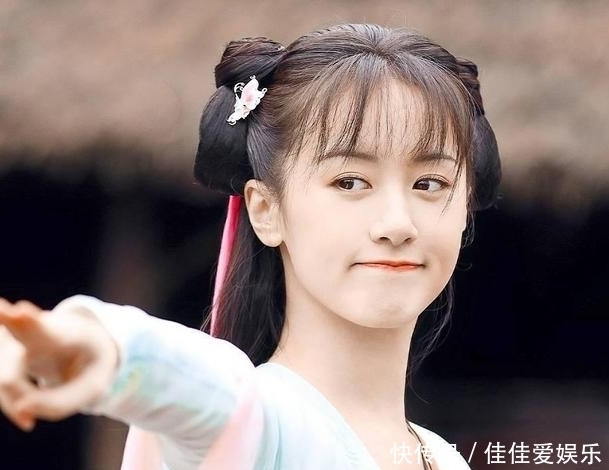 期待|袁冰妍终于参加晚会了,“琉璃元素”引发期待,只是没有成毅