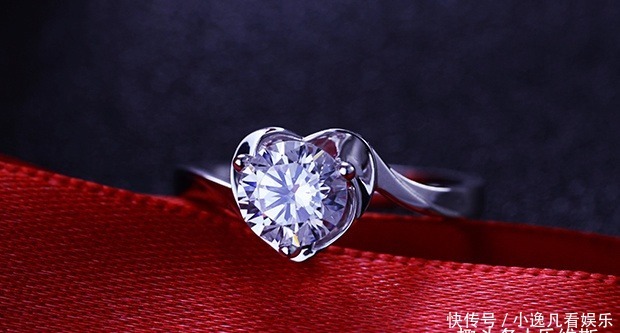 结婚戒指选多大的?看材质还是看品牌?速度了解一下