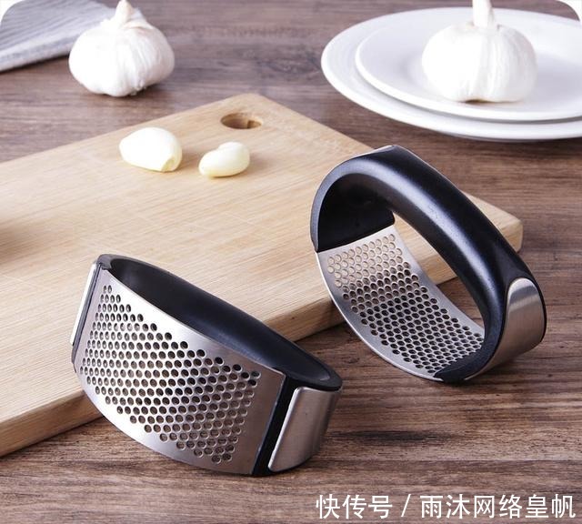 卫生|现在包饺子还用手捏?不干净!看看人家,一分钟50个真卫生