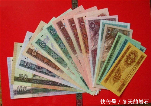 人民币上除了伟人头像跟山水建筑,还暗藏1个人的名字,他是谁