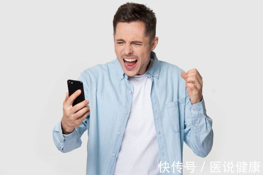 甲状腺疾病|甲状腺出问题,身体常有6个症状,发现后,要及时就医筛查
