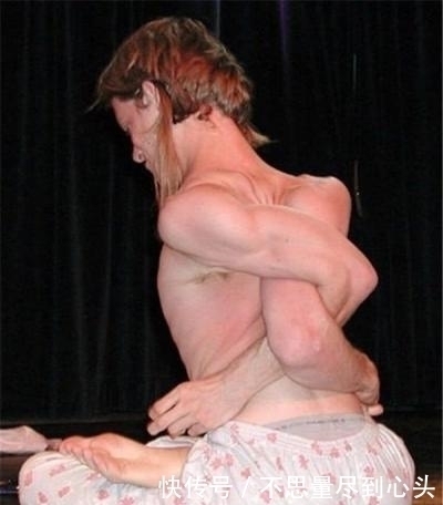 吉尼斯纪录|最“尿性”吉尼斯世界纪录世界最小嘴在韩国,吃东西都费劲