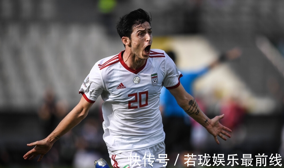 榜首|3-0,亚洲第1两连胜,反超韩国重回榜首,阿兹蒙单刀低射
