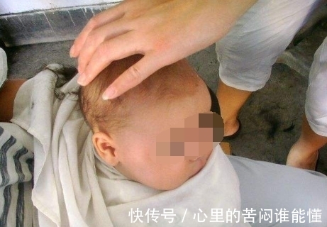 满月头|婆婆带宝宝去剃满月头,几个月后孩子成了这样,医生怒斥家属无知