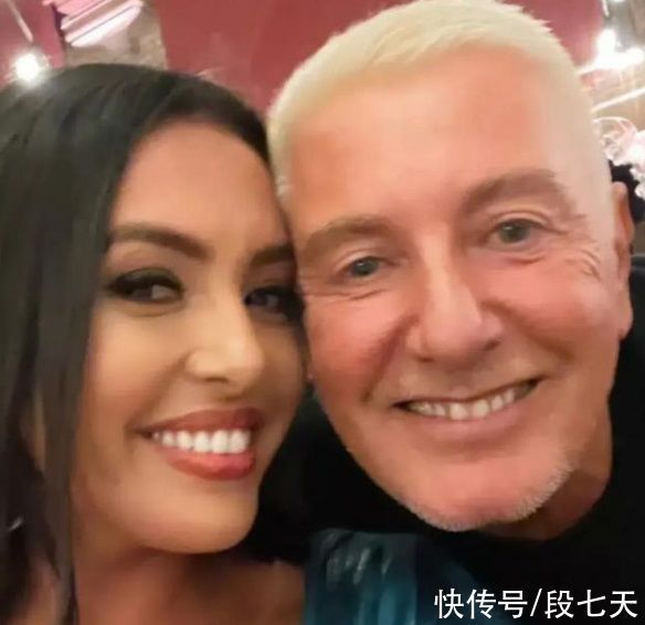 单身派对|瓦妮莎走出科比离世阴影,优雅亮相时尚秀,与友人贴脸拍照不避嫌
