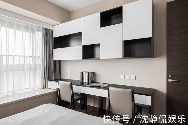 住房|小户型住房书桌如何摆放不占空间教你4个方法，怎么摆放都宽敞