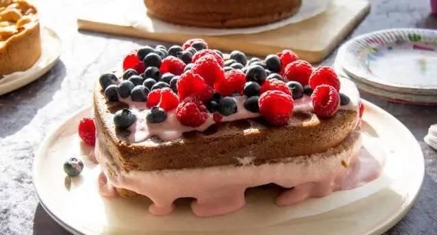 血管健康|脑梗“最怕”一种水,敞开喝,血栓悄悄减少,血管会“感激”你