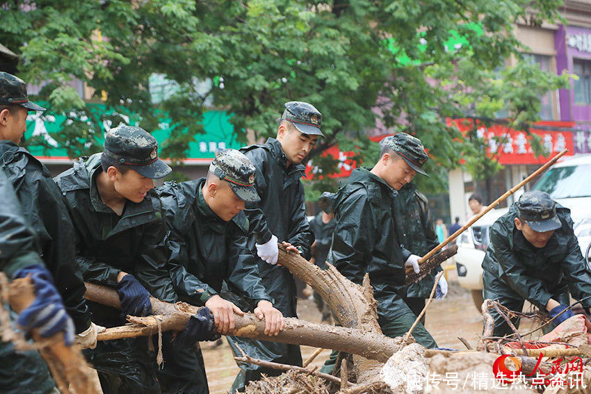 巩义市|武警第一机动总队某支队：紧急驰援抗洪一线