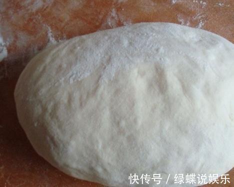 奶奶说烙饼时加点它,咬一口满嘴香,好吃有诀窍,知道的人很少