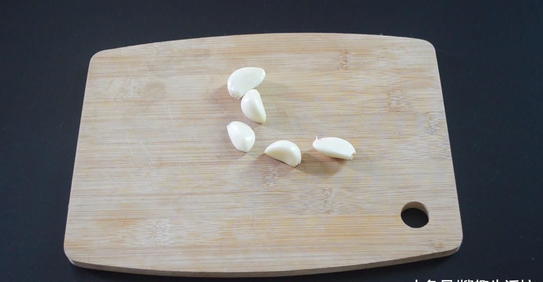 混合|大蒜和白醋混合在一起, 这个作用太棒了, 解决了很多人的烦恼