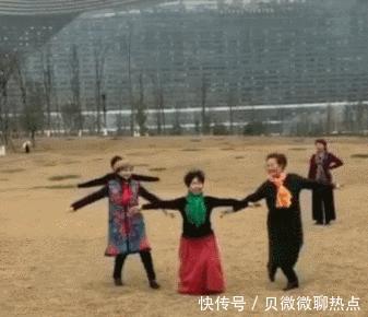 中国大妈引领国际潮流,这些大牌纷纷模仿