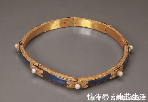 雍正@现代时尚设计师的灵感很多都来源于雍正《十二美人图》,不信你看