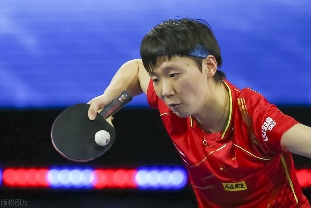 搶攻|WTT世界杯大爆冷!王曼昱0-3不敵杜凱琹 新科世乒賽冠軍止步首輪!