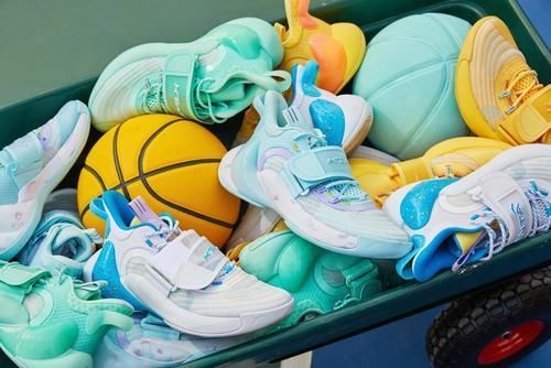 国产品牌 马卡龙配色加持透气鞋身,颜值爆炸还不贵的国产球鞋还有暗藏玩法