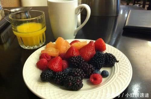 身体衰老|为什么50岁绝经,比47岁绝经的人更显老?多大年龄绝经最好?