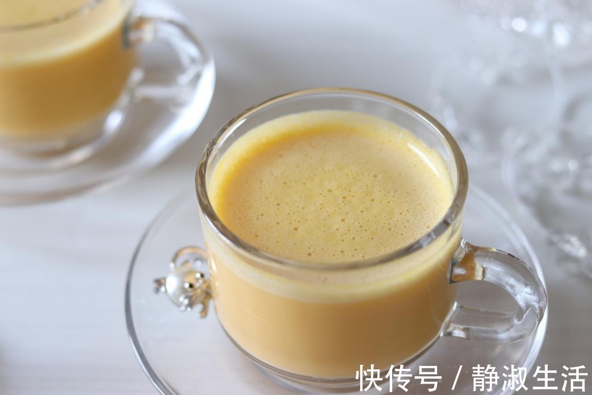 用南瓜来做饮品,连牛奶的味道都变得更加清甜,入口香醇