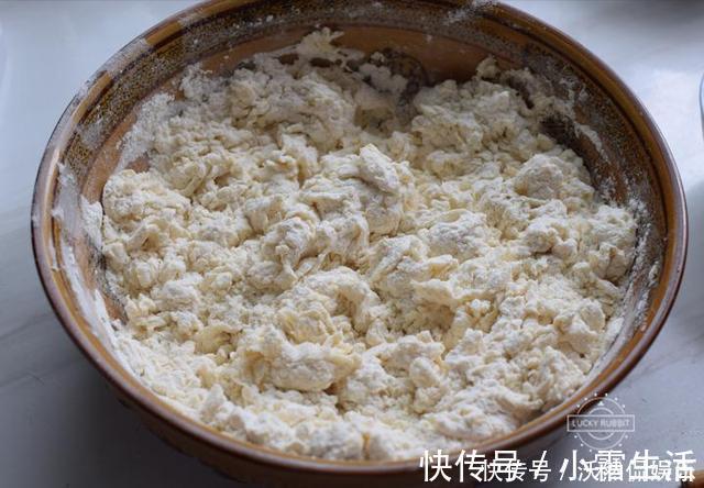 我家油条从不买，自己做各个空心，配方屡试不爽，我每次都成功