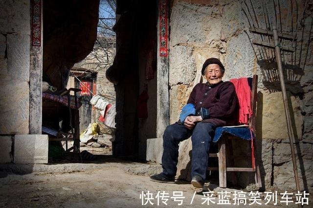 子女|哪种老人最让子女心寒?有3种类型的老人,一个比一个伤透人心