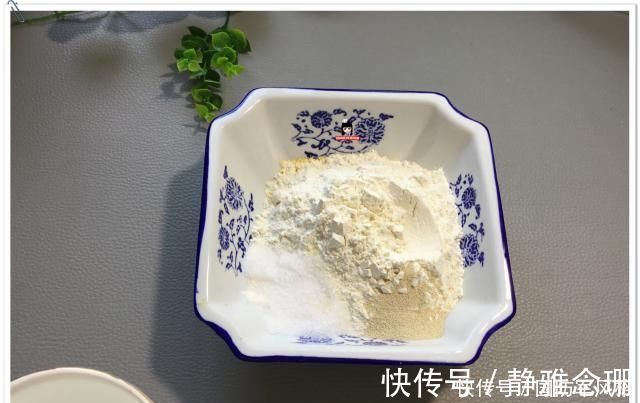 红豆|电饭煲红豆发糕,这样做不用揉面,不用擀面,好吃还简单