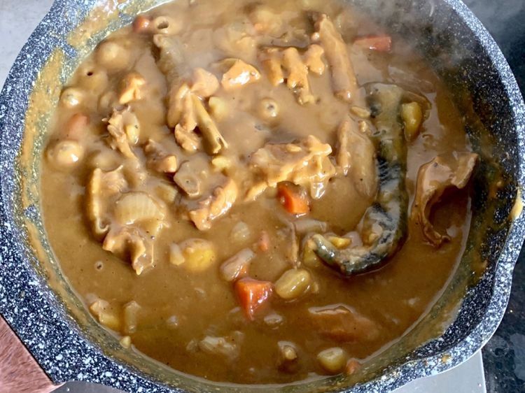 鸡肉这样做太入味了，汤汁浓郁，拌饭吃味道更好