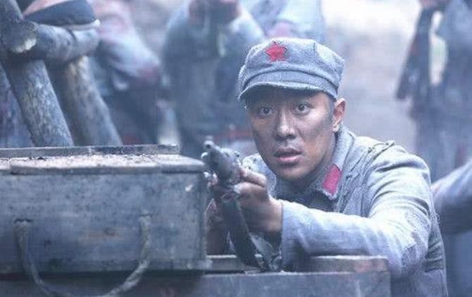 妹妹|哥哥成开国中将官至大军区司令,妹妹求他办事,结果让人意外