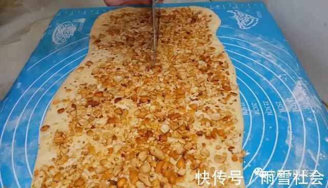 包子|早餐别烙饼吃包子了，教你新吃法，香酥又松软，比面包烧饼还好吃