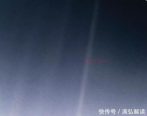 旅行者一号,在距地球64亿公里外,拍摄的一张照片,让科学家沉默
